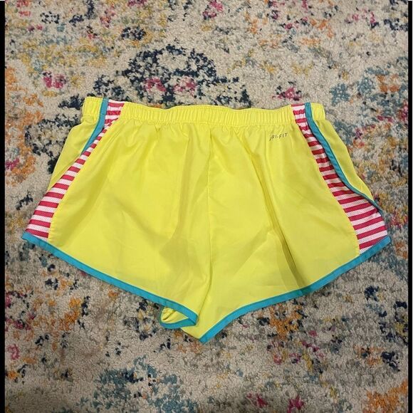 Dri-fit  Nike shorts - Picture 2 of 5